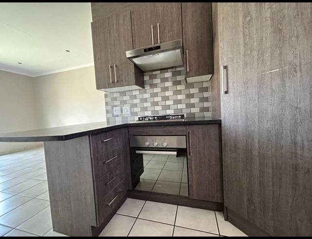 3 BEDROOM HOUSE FOR SALE IN NGWENYA RIVER ESTATE